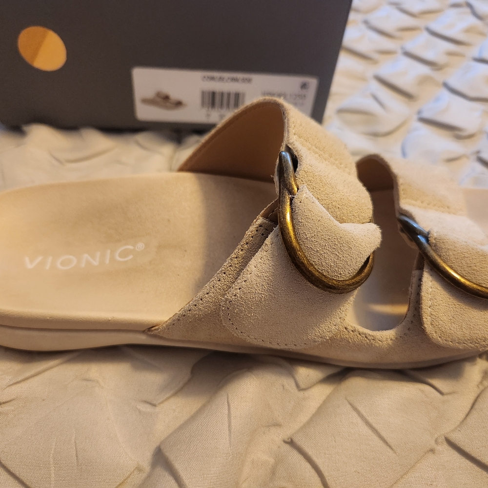 Vionic Women's Cream Slide Sandals
